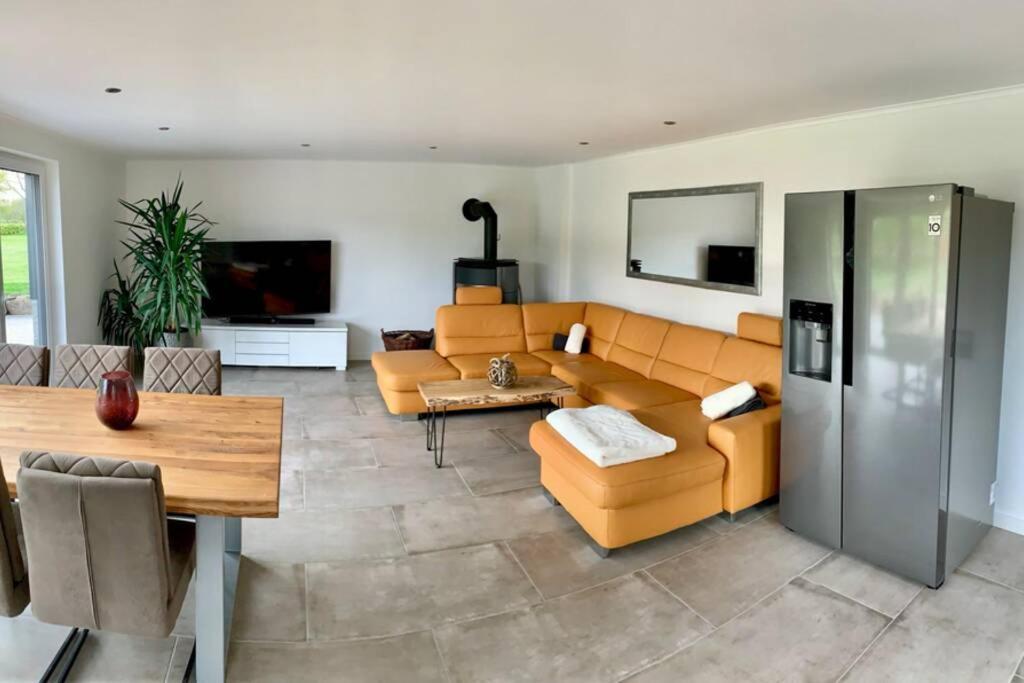 Neue Ruhige Ferienwohnung Am Wald Wustewohlde Esterno foto